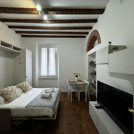 Regina Milano In Corso Lodi - Sky Tv, Wifi E Breakfast Box公寓 外观 照片