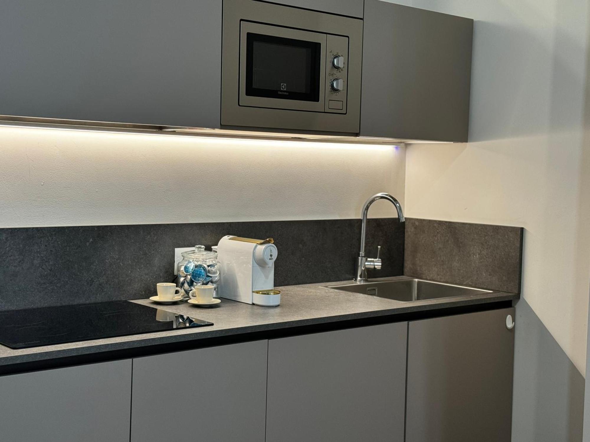Regina Milano In Corso Lodi - Sky Tv, Wifi E Breakfast Box公寓 外观 照片